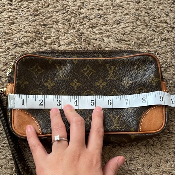 Louis Vuitton Marly Dragonne Monogram Wristlet - Picture 7 of 14